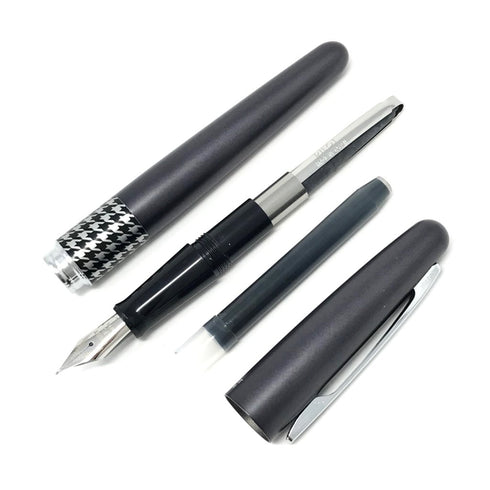 Pilot Metropolitan Fountain Pen - Retro Pop Gray - Fine Nib